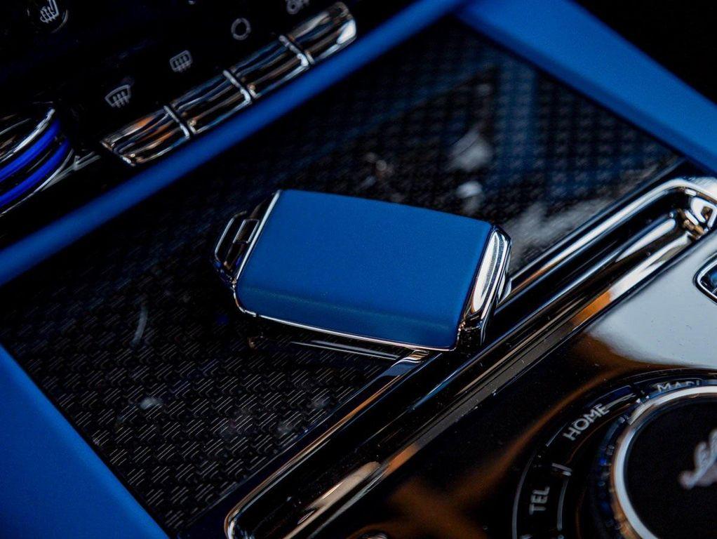 new 2025 Rolls-Royce Ghost car, priced at $512,325