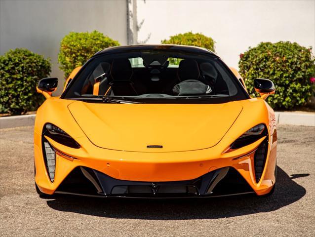 new 2025 McLaren Artura car, priced at $340,518