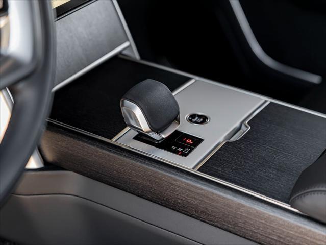 new 2025 Land Rover Range Rover car, priced at $139,900