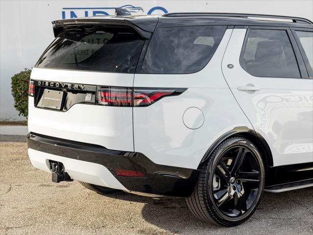 new 2025 Land Rover Discovery car, priced at $80,525