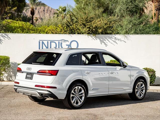 new 2025 Audi Q7 car, priced at $65,750