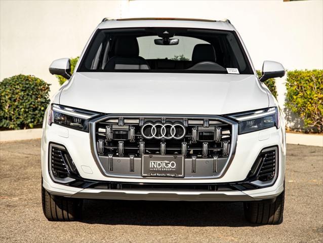 new 2025 Audi Q7 car, priced at $65,750