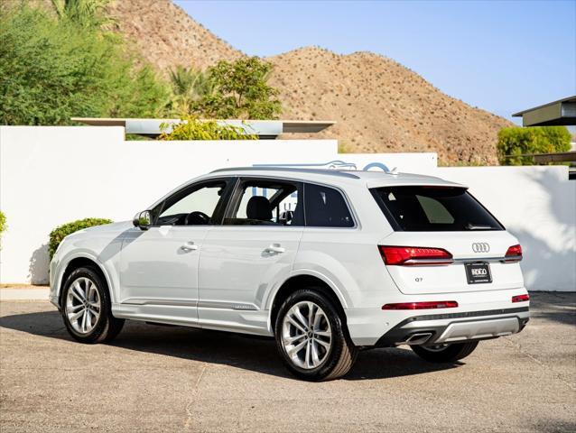 new 2025 Audi Q7 car, priced at $65,750