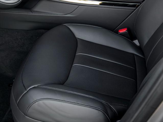 new 2025 Land Rover Range Rover Sport car, priced at $95,695