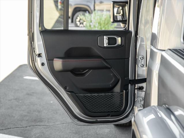 used 2020 Jeep Gladiator car, priced at $35,468