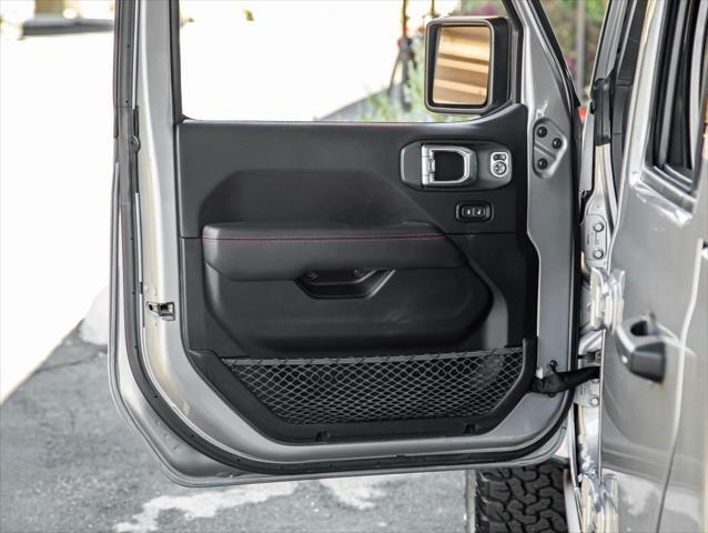 used 2020 Jeep Gladiator car, priced at $35,468