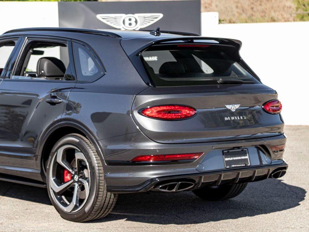 used 2022 Bentley Bentayga car, priced at $154,990