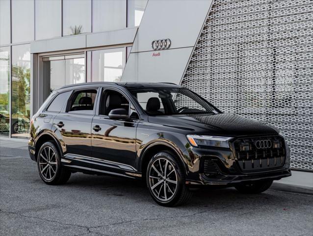 new 2025 Audi Q7 car, priced at $69,820