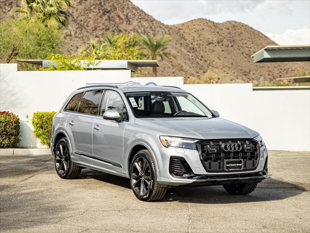 new 2025 Audi Q7 car, priced at $77,720