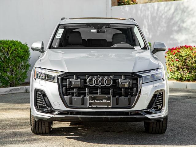 new 2025 Audi Q7 car, priced at $77,720