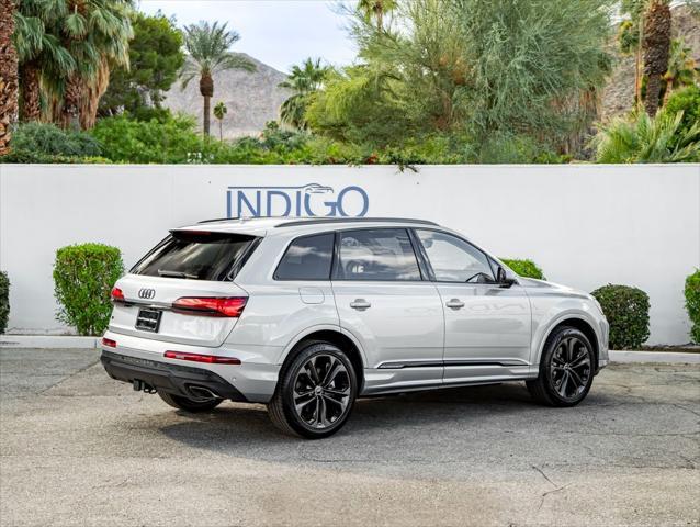 new 2025 Audi Q7 car, priced at $77,720