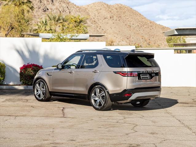 new 2025 Land Rover Discovery car, priced at $84,268