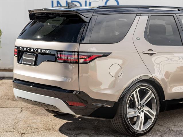 new 2025 Land Rover Discovery car, priced at $84,268