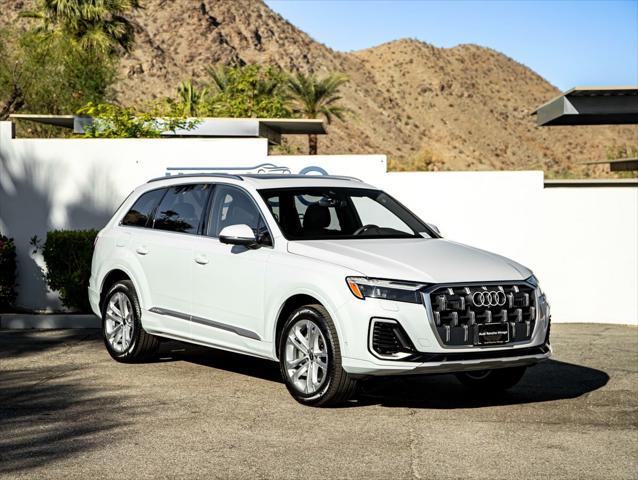 new 2025 Audi Q7 car, priced at $65,370