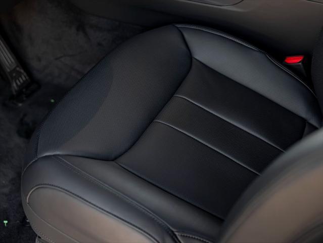 new 2025 Land Rover Range Rover Sport car, priced at $118,915