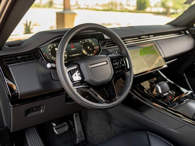 new 2025 Land Rover Range Rover Sport car, priced at $118,915