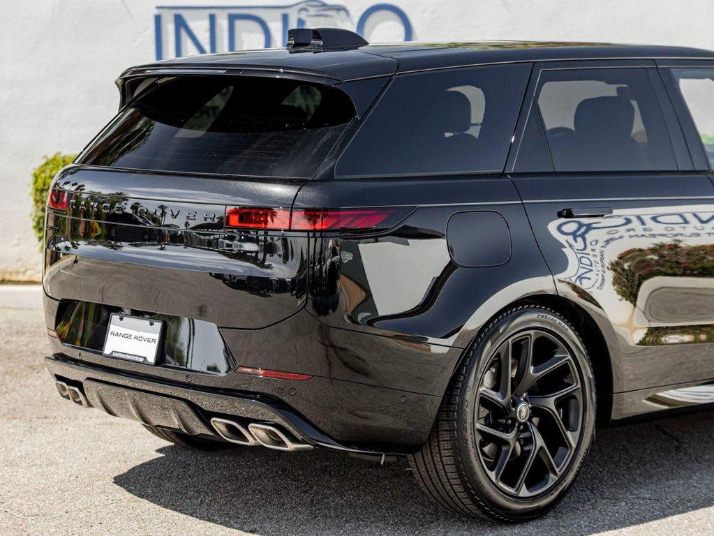 new 2025 Land Rover Range Rover Sport car, priced at $118,915