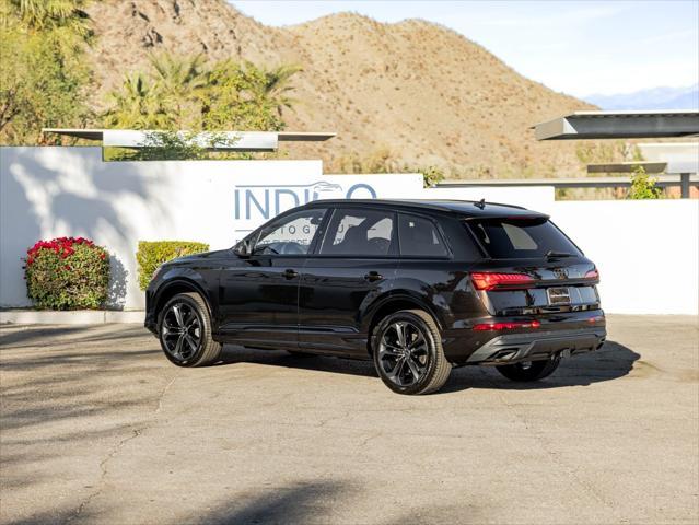 new 2025 Audi Q7 car, priced at $77,570