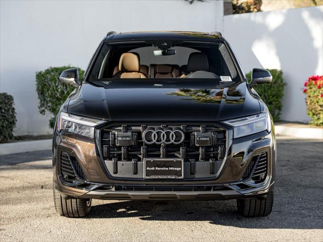 new 2025 Audi Q7 car, priced at $77,570