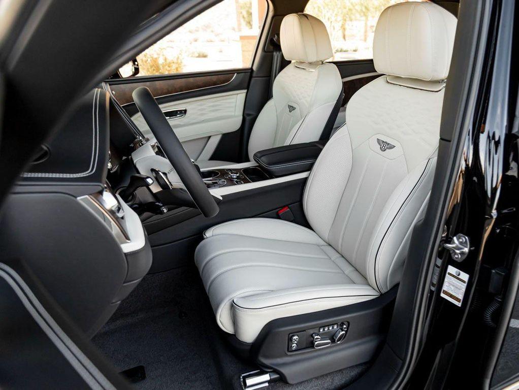 new 2025 Bentley Bentayga car, priced at $295,955