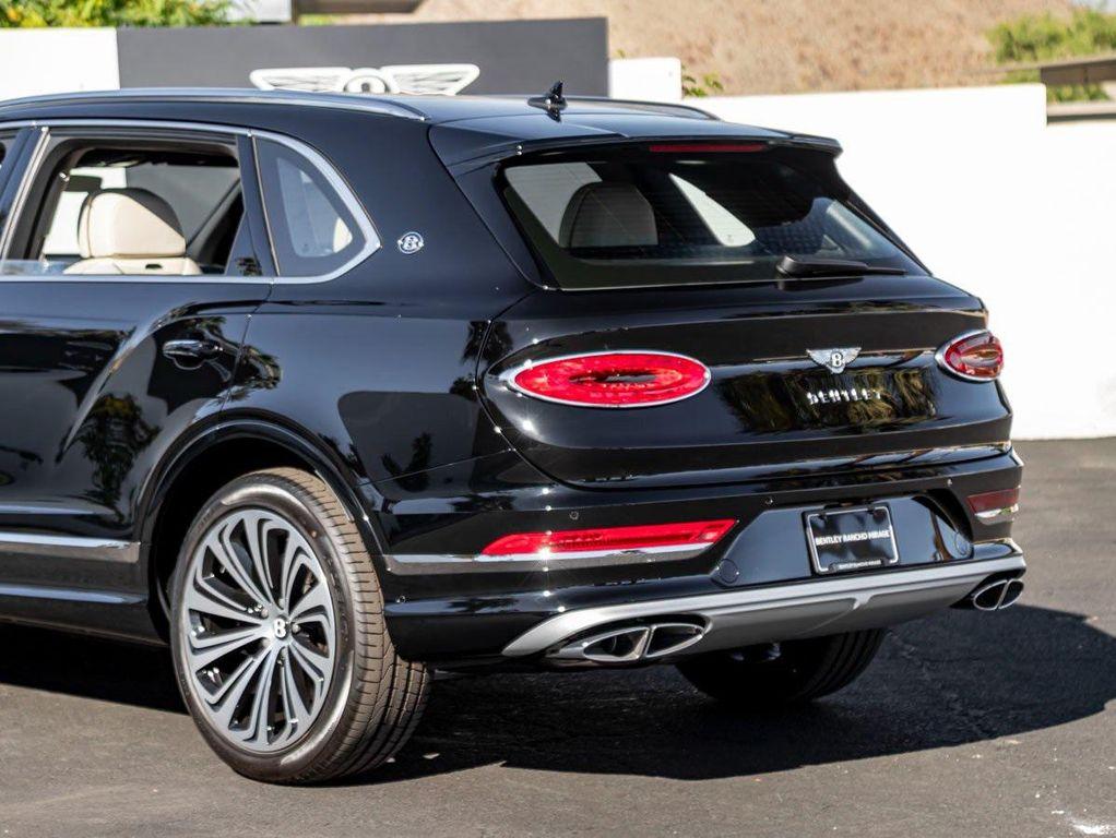 new 2025 Bentley Bentayga car, priced at $295,955