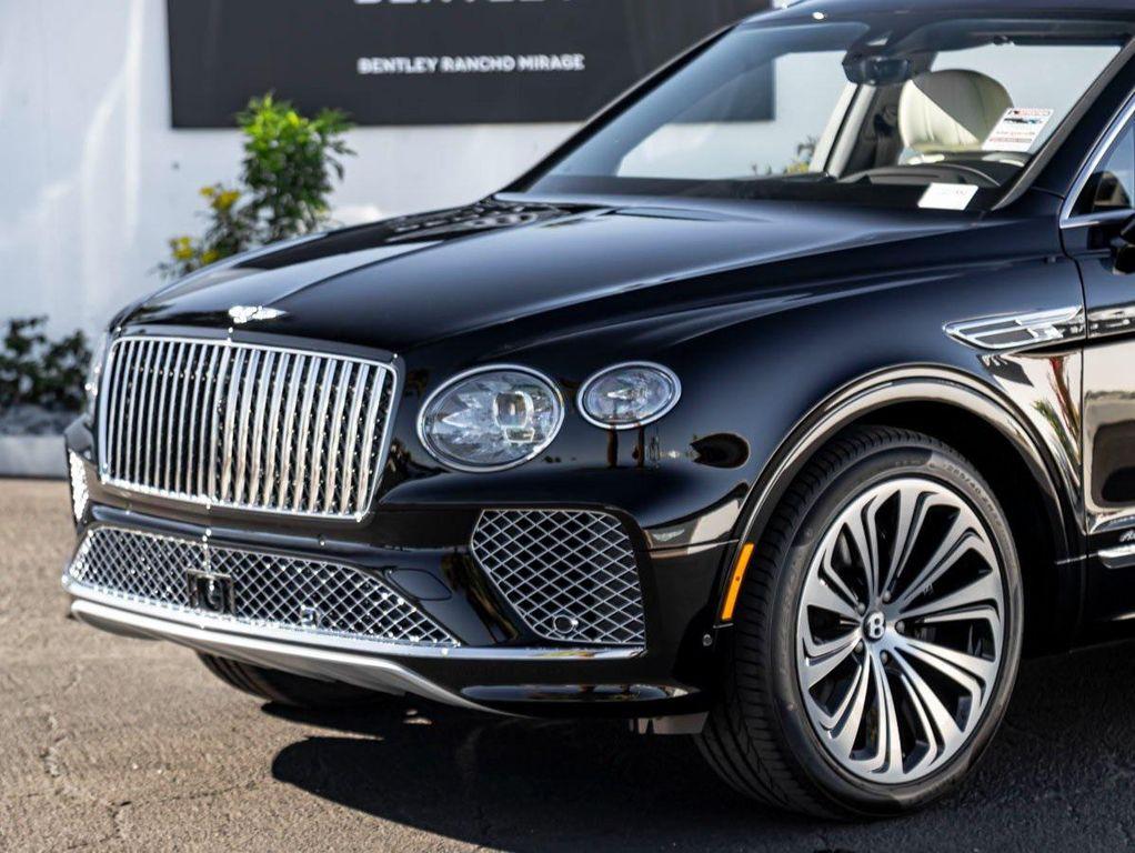 new 2025 Bentley Bentayga car, priced at $295,955
