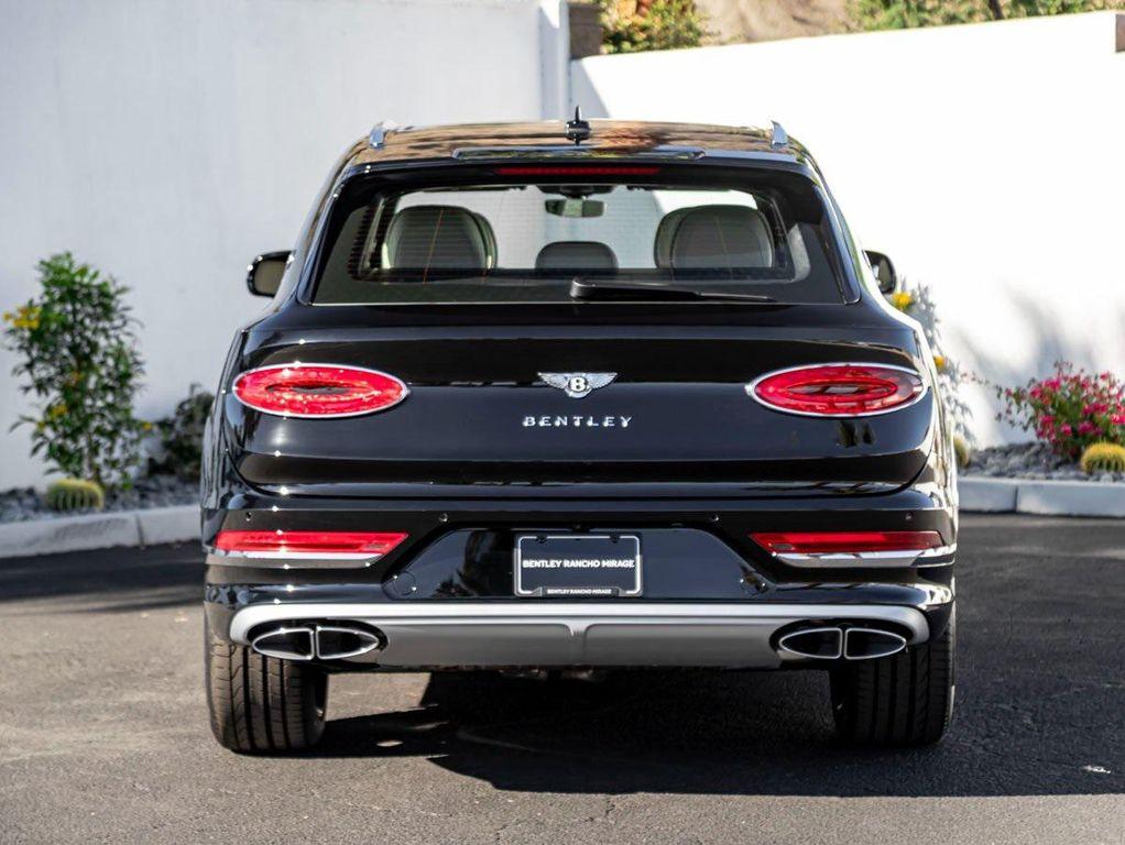 new 2025 Bentley Bentayga car, priced at $295,955