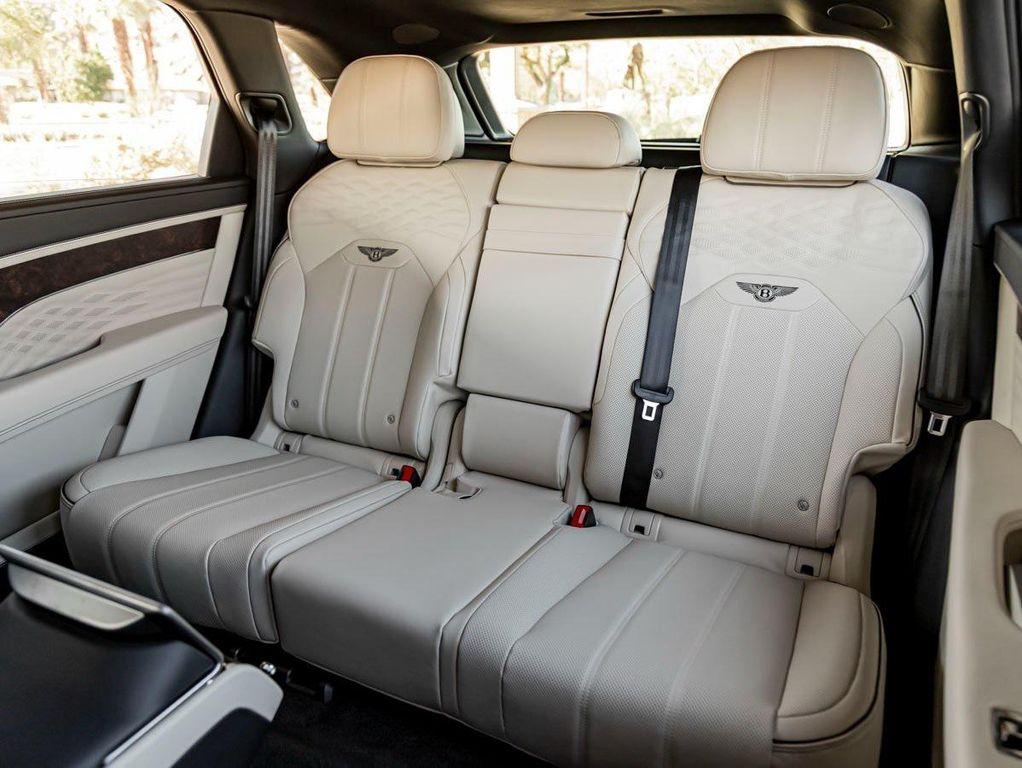 new 2025 Bentley Bentayga car, priced at $295,955