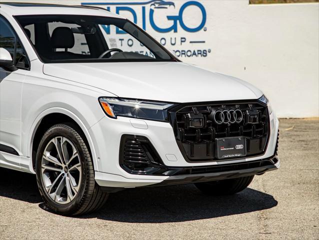 used 2025 Audi Q7 car, priced at $59,997