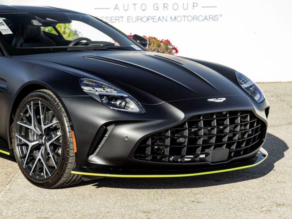 new 2025 Aston Martin Vantage car, priced at $261,300