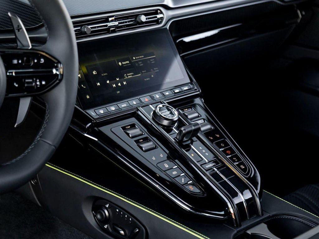 new 2025 Aston Martin Vantage car, priced at $261,300