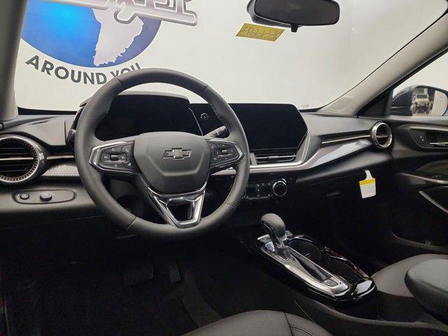 new 2025 Chevrolet Trax car, priced at $26,440