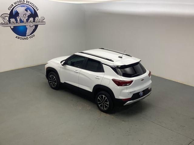 new 2025 Chevrolet TrailBlazer car, priced at $28,835