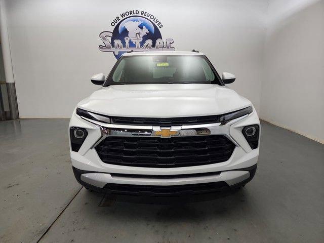 new 2025 Chevrolet TrailBlazer car, priced at $28,835