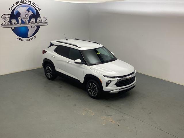 new 2025 Chevrolet TrailBlazer car, priced at $28,835