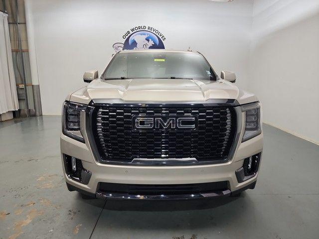 used 2024 GMC Yukon car, priced at $88,990