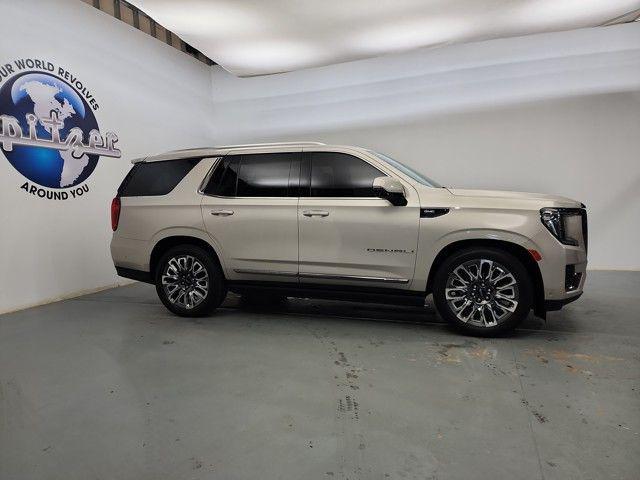 used 2024 GMC Yukon car, priced at $88,990