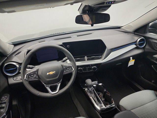 new 2025 Chevrolet Trax car, priced at $25,485