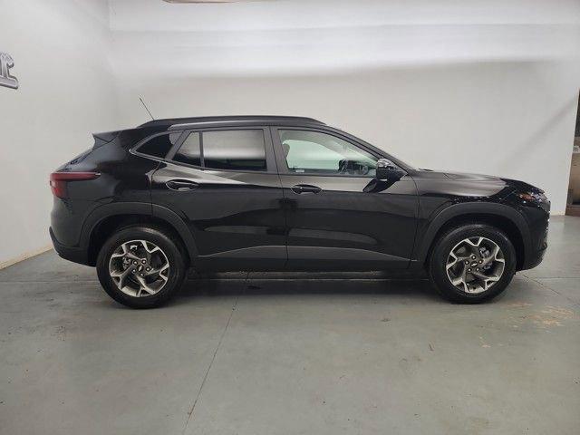 new 2025 Chevrolet Trax car, priced at $25,485