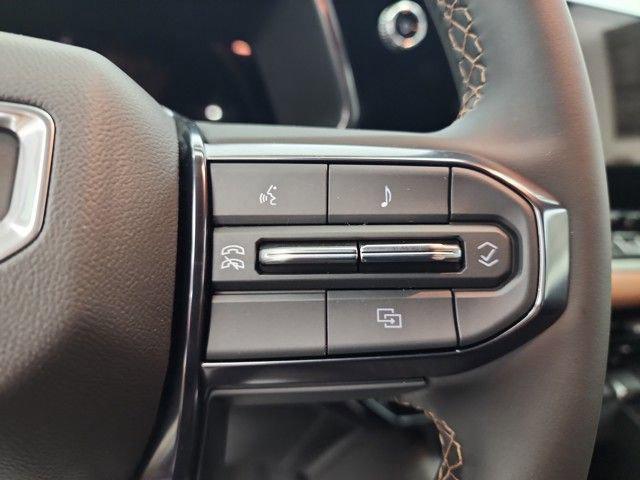 new 2025 GMC Canyon car, priced at $51,635