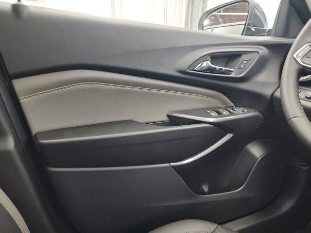 new 2025 Chevrolet Trax car, priced at $27,335
