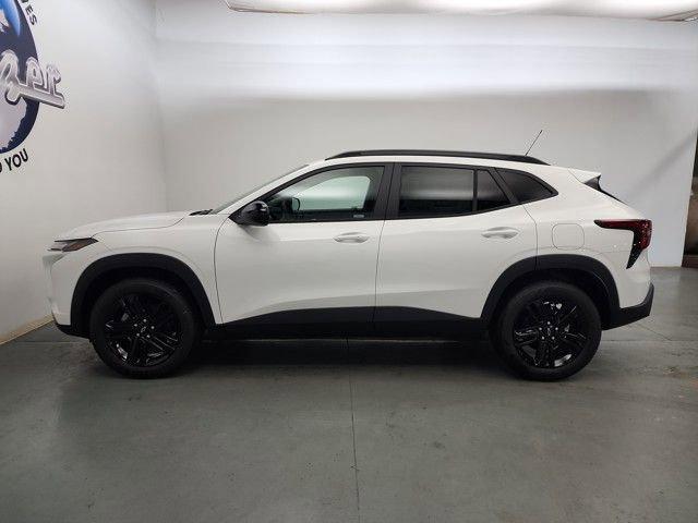 new 2025 Chevrolet Trax car, priced at $27,335