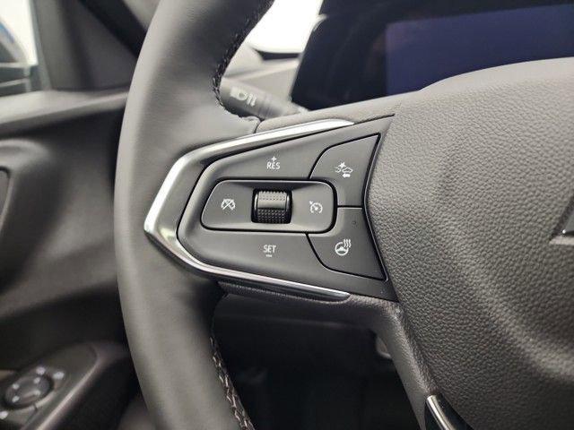 new 2025 Chevrolet Trax car, priced at $27,335