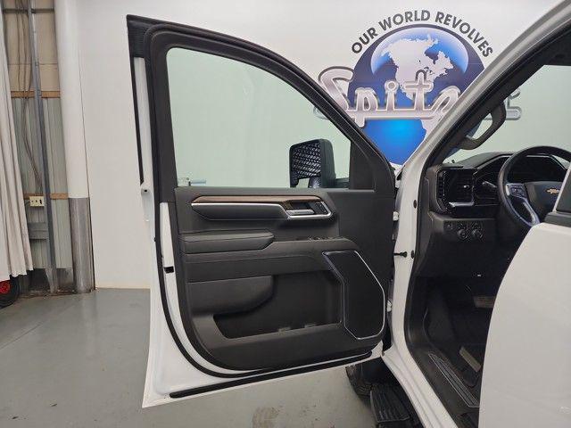 used 2024 Chevrolet Silverado 2500 car, priced at $54,990