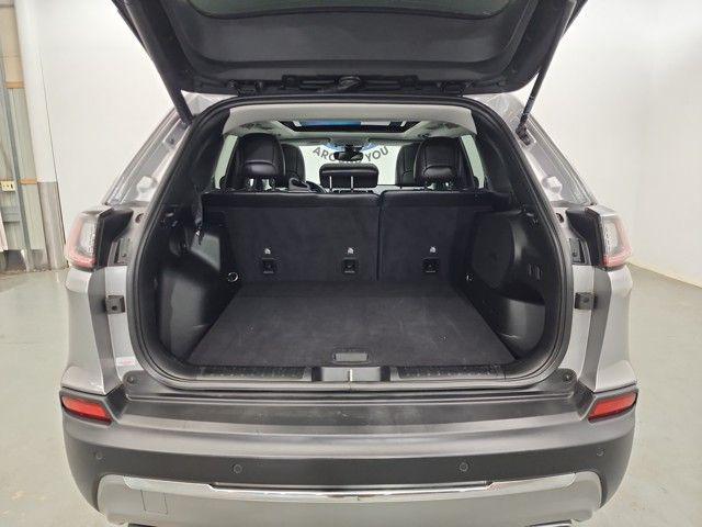 used 2021 Jeep Cherokee car, priced at $22,990
