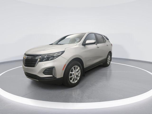 used 2022 Chevrolet Equinox car, priced at $23,490