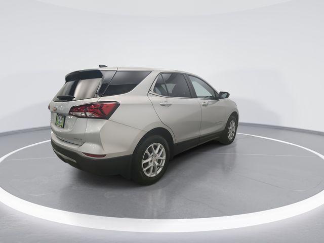 used 2022 Chevrolet Equinox car, priced at $23,490