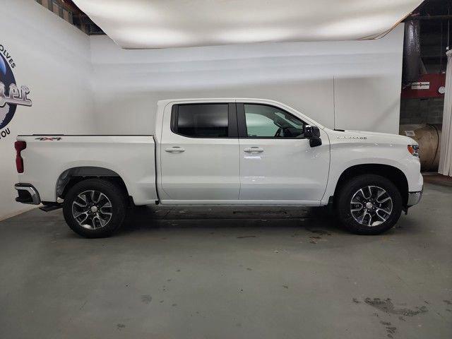 new 2025 Chevrolet Silverado 1500 car, priced at $52,395