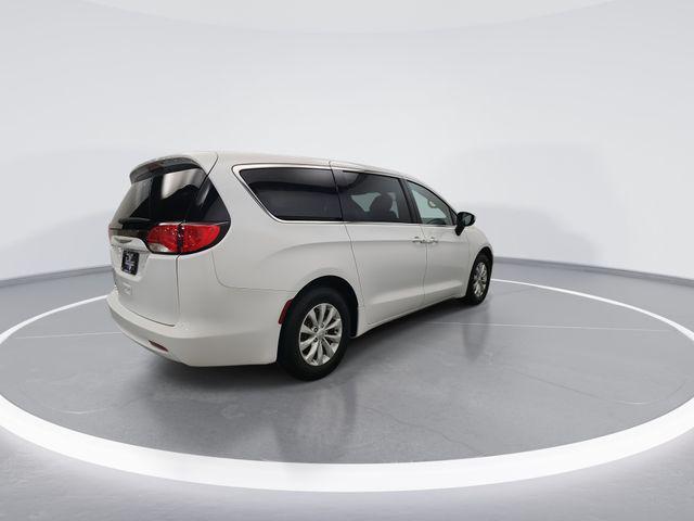 used 2017 Chrysler Pacifica car, priced at $11,690