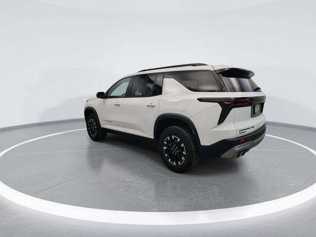 used 2024 Chevrolet Traverse car, priced at $45,990